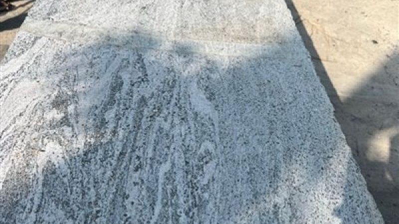 山东石材批发：别墅外墙石材的选择与考量**